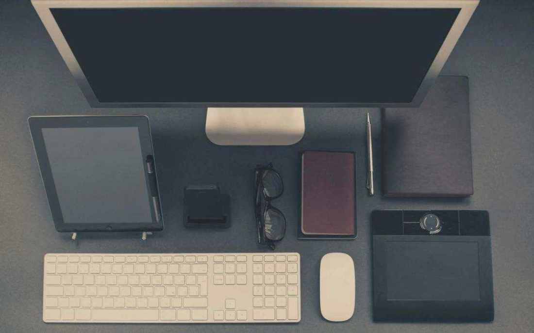Premium notebook hero